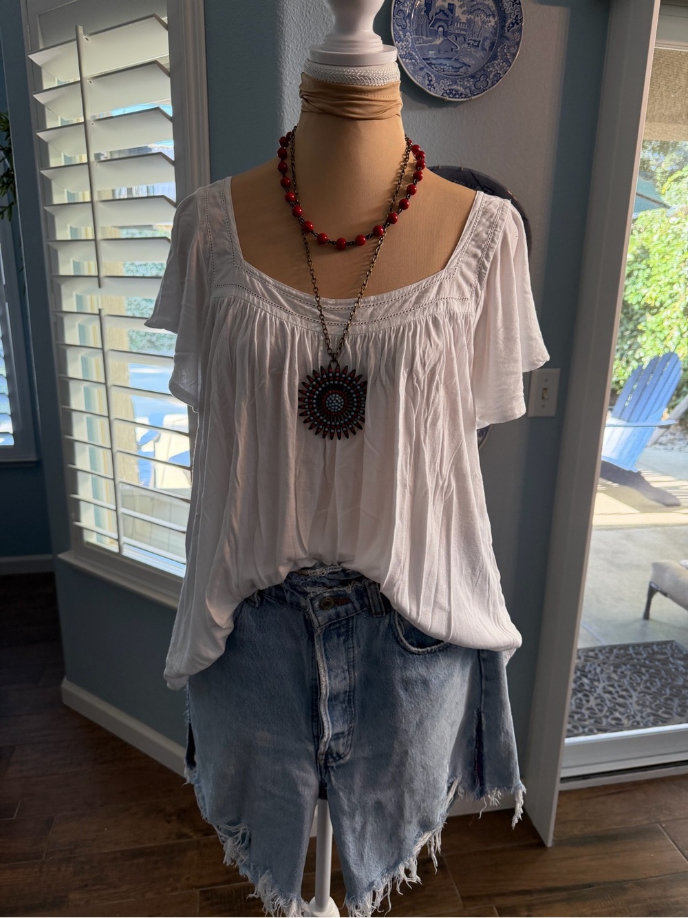White Square Neck Short Sleeve Women's Top